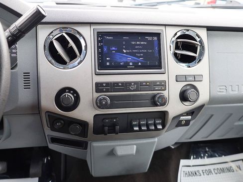 Used 2016 Ford F350 XLT w/ XLT Value Package AWD/4WD image 9