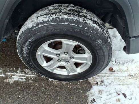 Used 2020 Jeep Wrangler Unlimited Sport S w/ Sun And Sound Package image 7