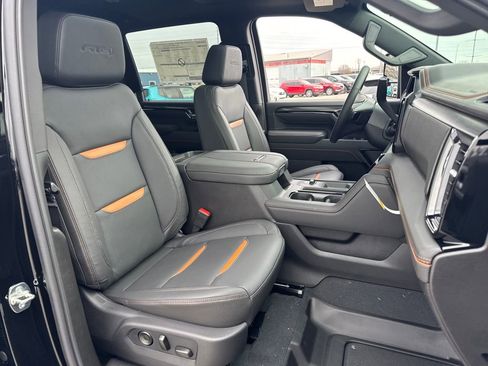 New 2026 GMC Sierra 2500 AT4 w/ AT4 Premium Plus Package AWD/4WD image 13
