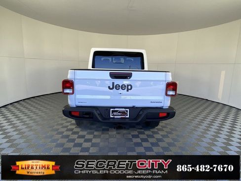 New 2026 Jeep Gladiator Sport image 6