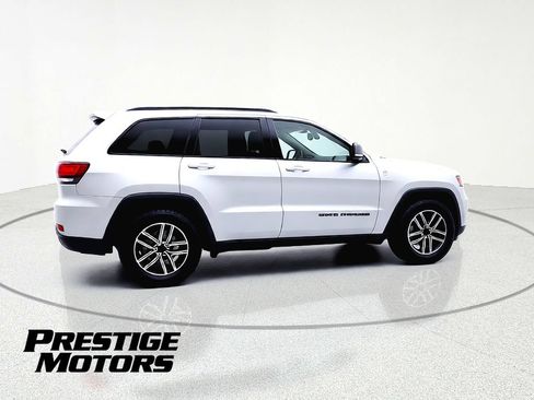 Used 2019 Jeep Grand Cherokee Trailhawk AWD/4WD image 7