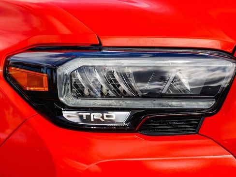 Used 2023 Toyota Tacoma TRD Pro image 7