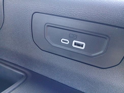 New 2025 Jeep Grand Cherokee L Altitude image 30