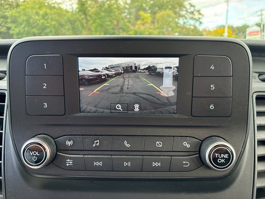 Used 2020 Ford Transit 150 Low Roof RWD image 21