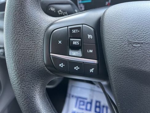 Used 2024 Ford Transit 350 XLT RWD image 21