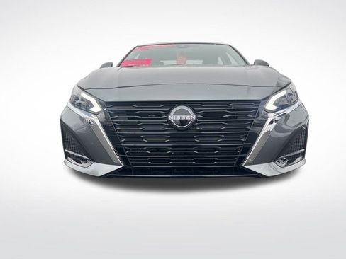 Certified 2025 Nissan Altima 2.5 SL image 2