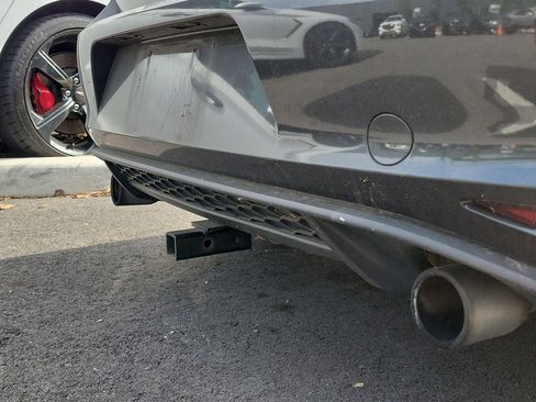 Used 2017 Volkswagen GTI SE FWD image 10