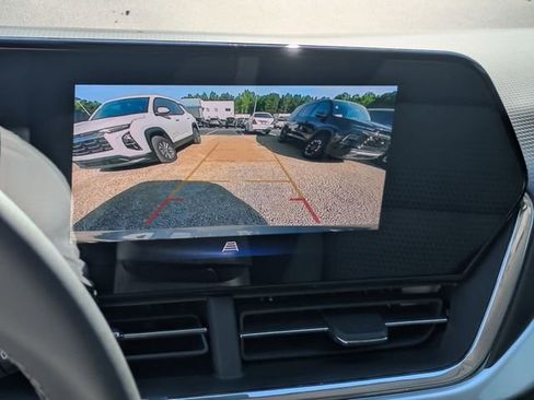New 2026 Chevrolet Trax LT w/ Driver Confidence Package FWD image 16