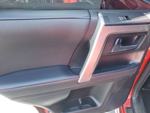 Used 2024 Toyota 4Runner Limited AWD/4WD image 15