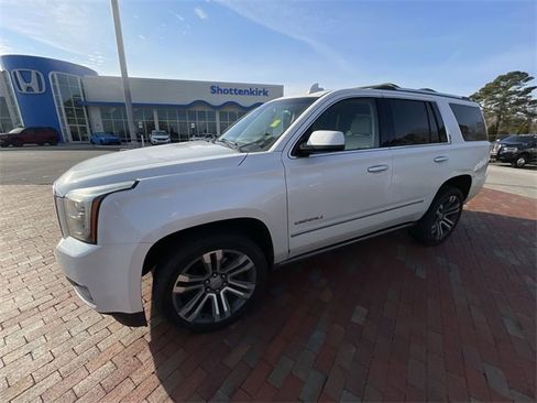Used 2018 GMC Yukon Denali w/ Denali Ultimate Package image 25