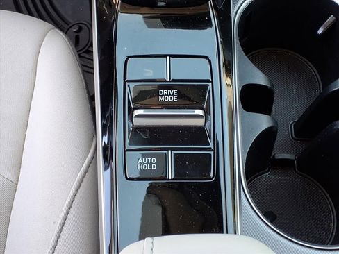 Used 2022 Hyundai Sonata SEL FWD image 15
