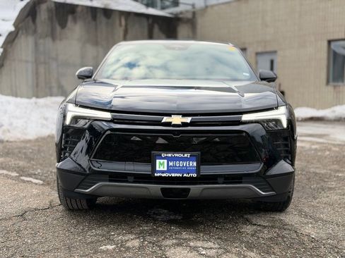 New 2026 Chevrolet Blazer EV LT image 9