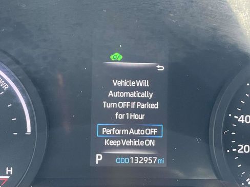 Used 2021 Toyota Sienna LE FWD image 24