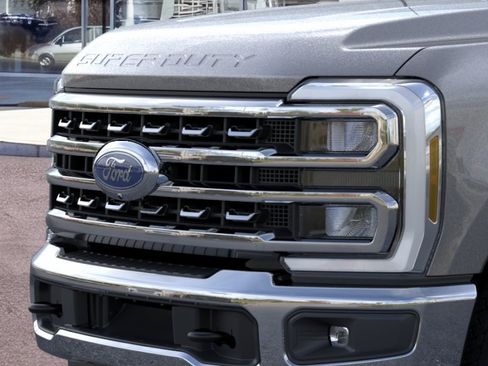 New 2026 Ford F250 Lariat w/ FX4 Off-Road Package AWD/4WD image 18
