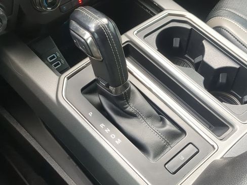 Used 2018 Ford F150 Raptor w/ Equipment Group 802A Luxury image 37