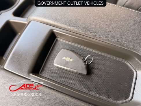 Used 2023 Chevrolet Silverado 1500 LT w/ Z71 Off-Road Package image 14