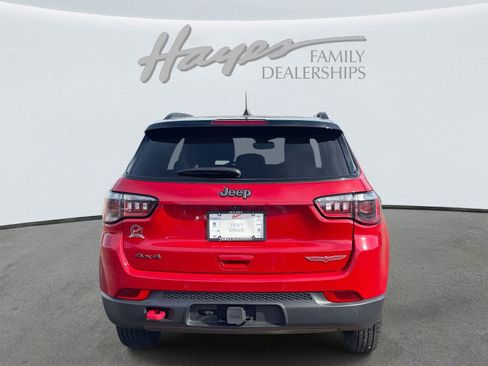Used 2023 Jeep Compass Trailhawk w/ Trailer Tow Group AWD/4WD image 4