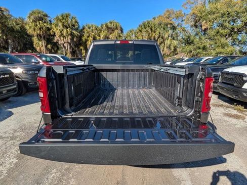 New 2026 RAM 1500 Laramie w/ Laramie Preferred Package AWD/4WD image 11