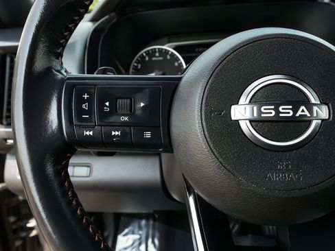 Used 2024 Nissan Pathfinder Rock Creek AWD/4WD image 18