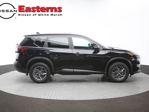 Used 2023 Nissan Rogue S AWD/4WD image 44