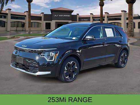 Used 2023 Kia Niro Wind FWD image 4