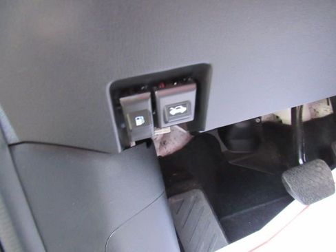 Used 2022 MAZDA CX-9 Carbon Edition image 25