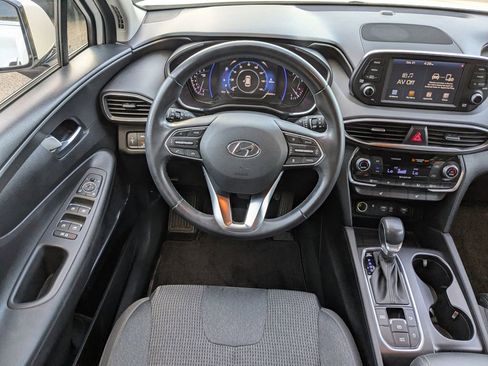 Used 2020 Hyundai Santa Fe SEL w/ Convenience Package image 18