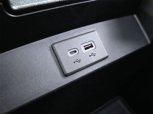 Used 2022 Chevrolet Tahoe RST w/ Luxury Package image 17