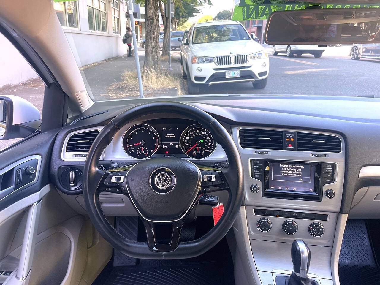 Used 2015 Volkswagen Golf S FWD image 14