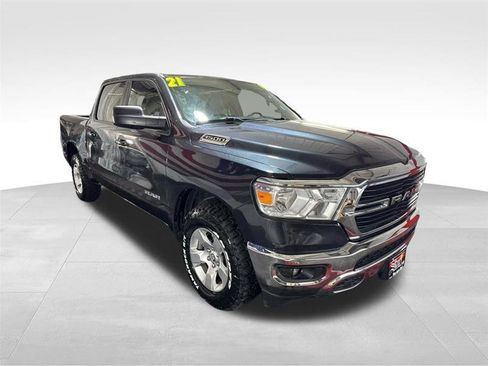 Used 2021 RAM 1500 Big Horn AWD/4WD image 3