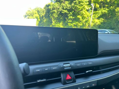 Used 2025 Kia K4 FWD image 17
