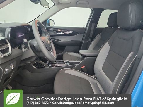 Used 2025 Chevrolet TrailBlazer LT image 19