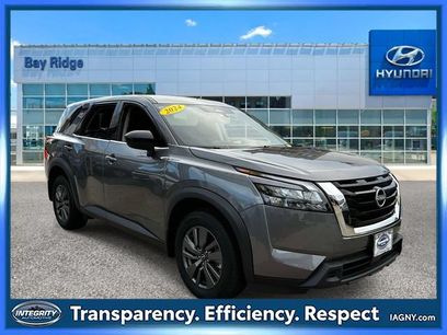 Used 2024 Nissan Pathfinder S