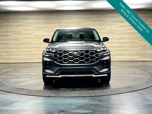 Used 2025 Ford Explorer Platinum w/ Ultimate Package AWD/4WD image 4