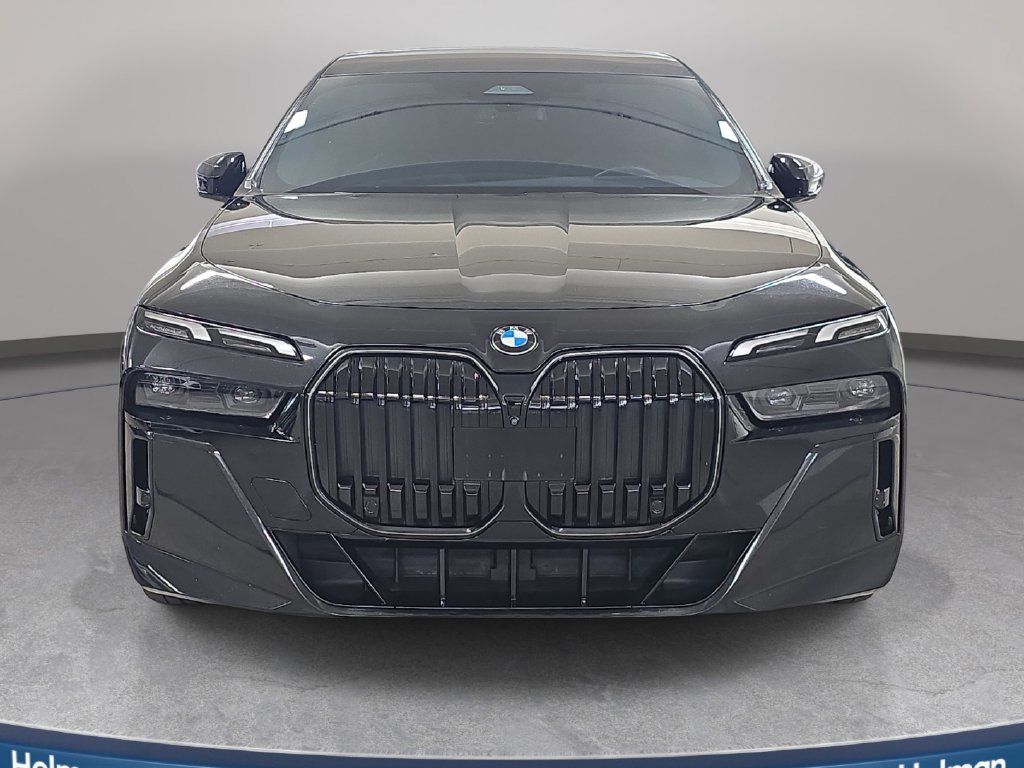 Certified 2024 BMW 740i w/ Premium Package 2 RWD image 3