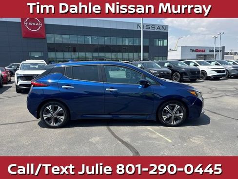 Used 2022 Nissan Leaf SV FWD image 12
