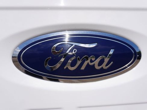 Certified 2023 Ford F150 Lariat w/ FX4 Off-Road Package AWD/4WD image 29