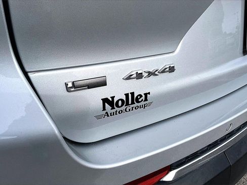 Used 2022 Jeep Grand Cherokee L Limited image 8