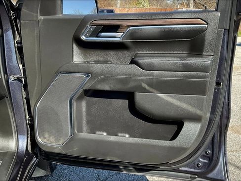 Used 2022 Chevrolet Silverado 1500 LT image 19