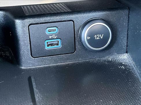 Certified 2021 Ford Escape SEL FWD image 32