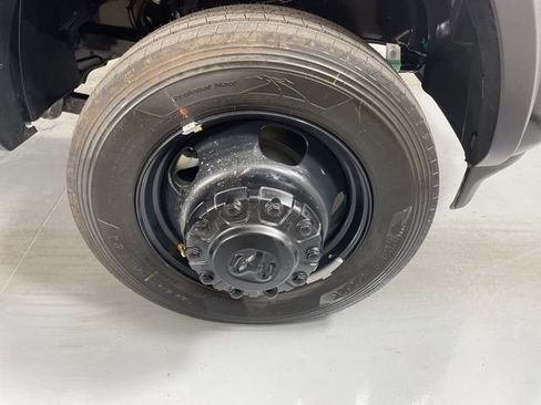 New 2025 RAM 5500 Tradesman RWD image 13