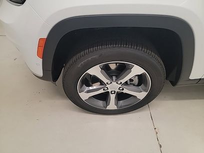 New 2025 Jeep Grand Cherokee L Limited w/ Luxury Tech Group II