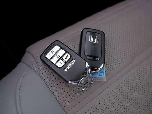 Used 2021 Honda CR-V EX-L image 29