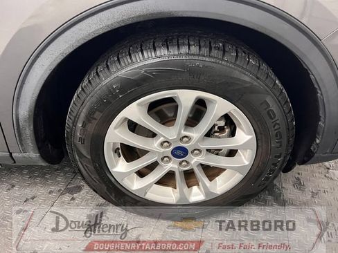 Used 2022 Ford Escape SE w/ Convenience Package FWD image 18