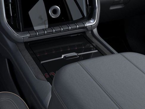 New 2026 GMC Yukon Elevation image 23