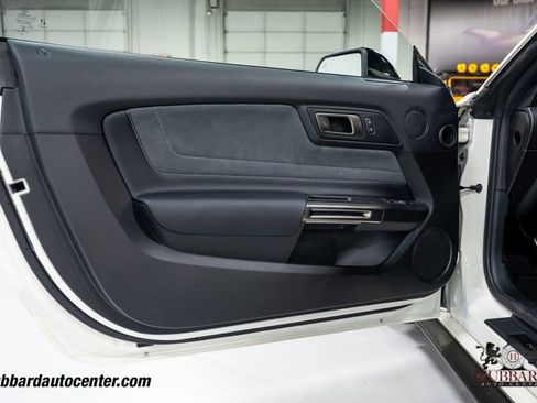 Used 2020 Ford Mustang Shelby GT350 w/ Technology Package RWD image 16