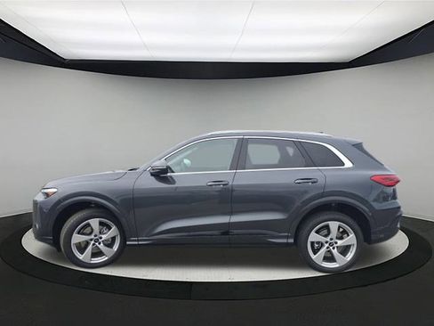 New 2025 Audi Q5 Premium Plus image 4