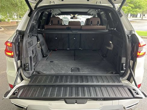 Used 2021 BMW X5 xDrive40i w/ Premium Package AWD/4WD image 8