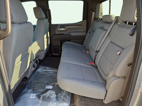 New 2026 Chevrolet Silverado 1500 LT w/ All Star Edition Plus image 14