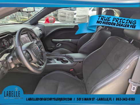 Used 2023 Dodge Challenger GT w/ Plus Package RWD image 17